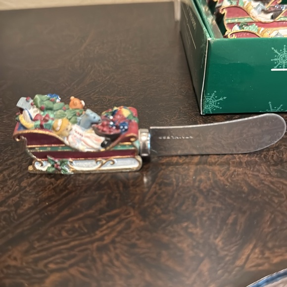 Vintage Christmas Memories Winter Holiday Sleigh Cheese or Dip Spreaders Set - Picture 4 of 5